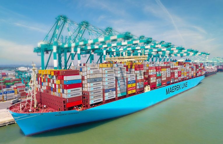 mumbai-maersk_world-highest-container-ship-load-jpg